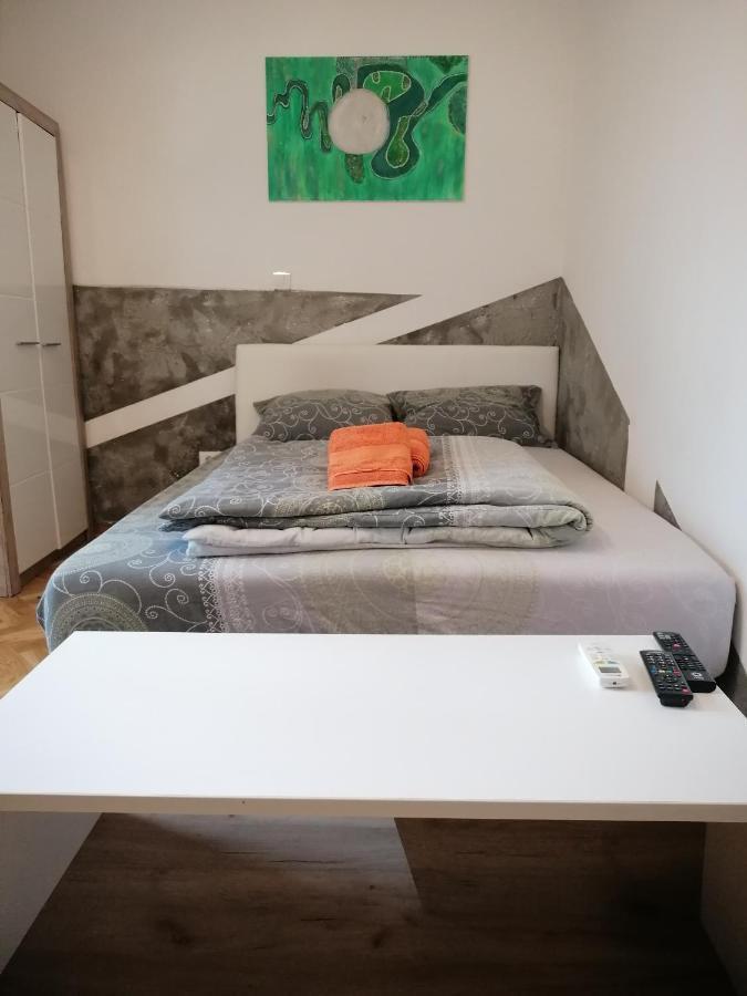Ferienwohnung Natasa Belgrad Exterior foto